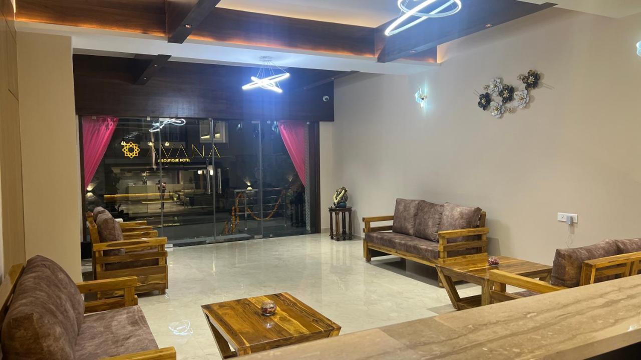 Hotel Ceasta, Beside Us Consulate Hyderabad, Gachibowli Gundipet المظهر الخارجي الصورة